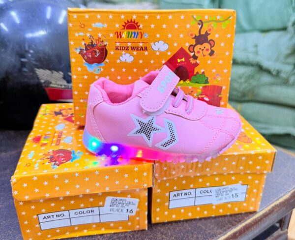 Kid’s Light Shoes